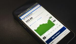 Lohnt sich der Aktienkauf 2025 noch? Wie weit können die Kurse steigen?